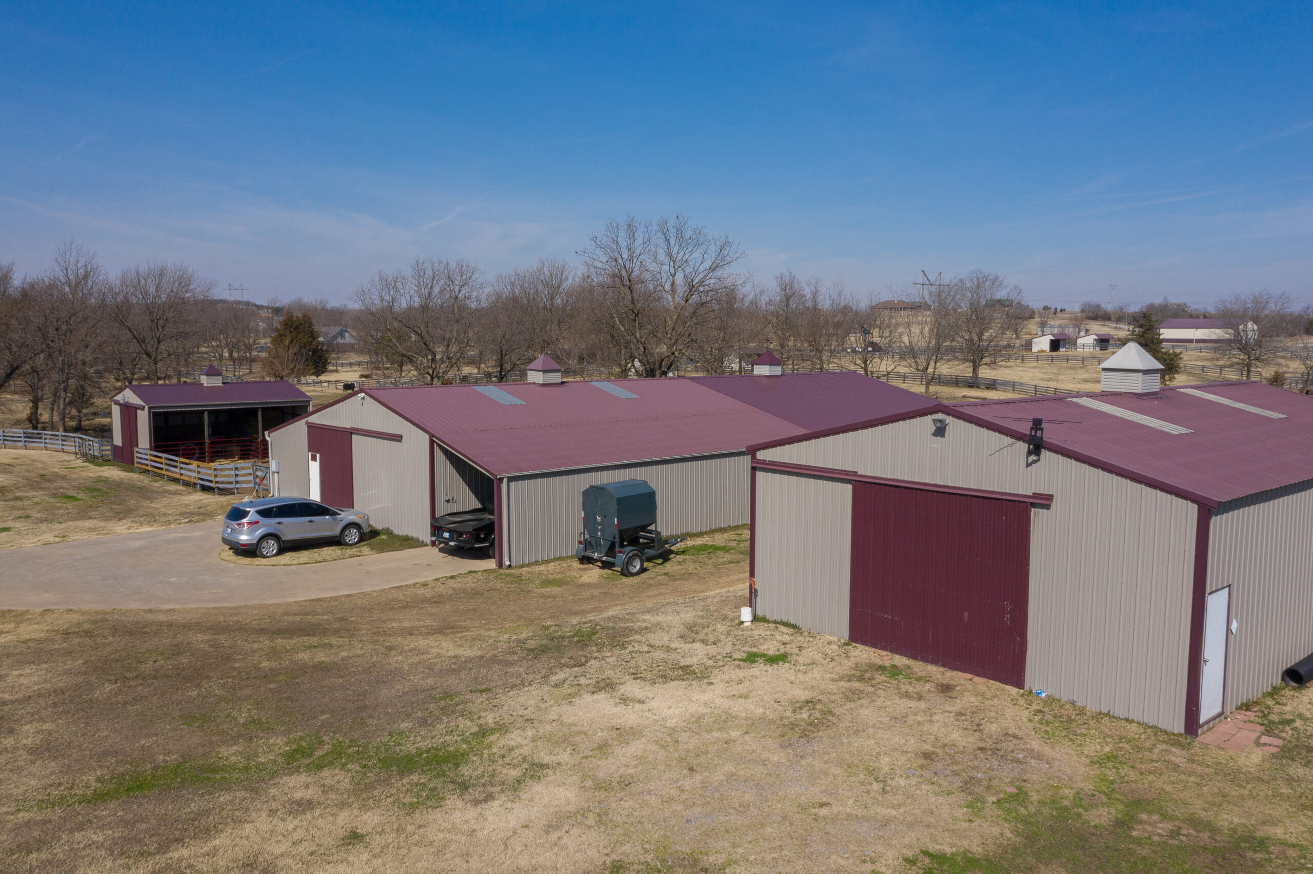 metal garage & workshop aerial view