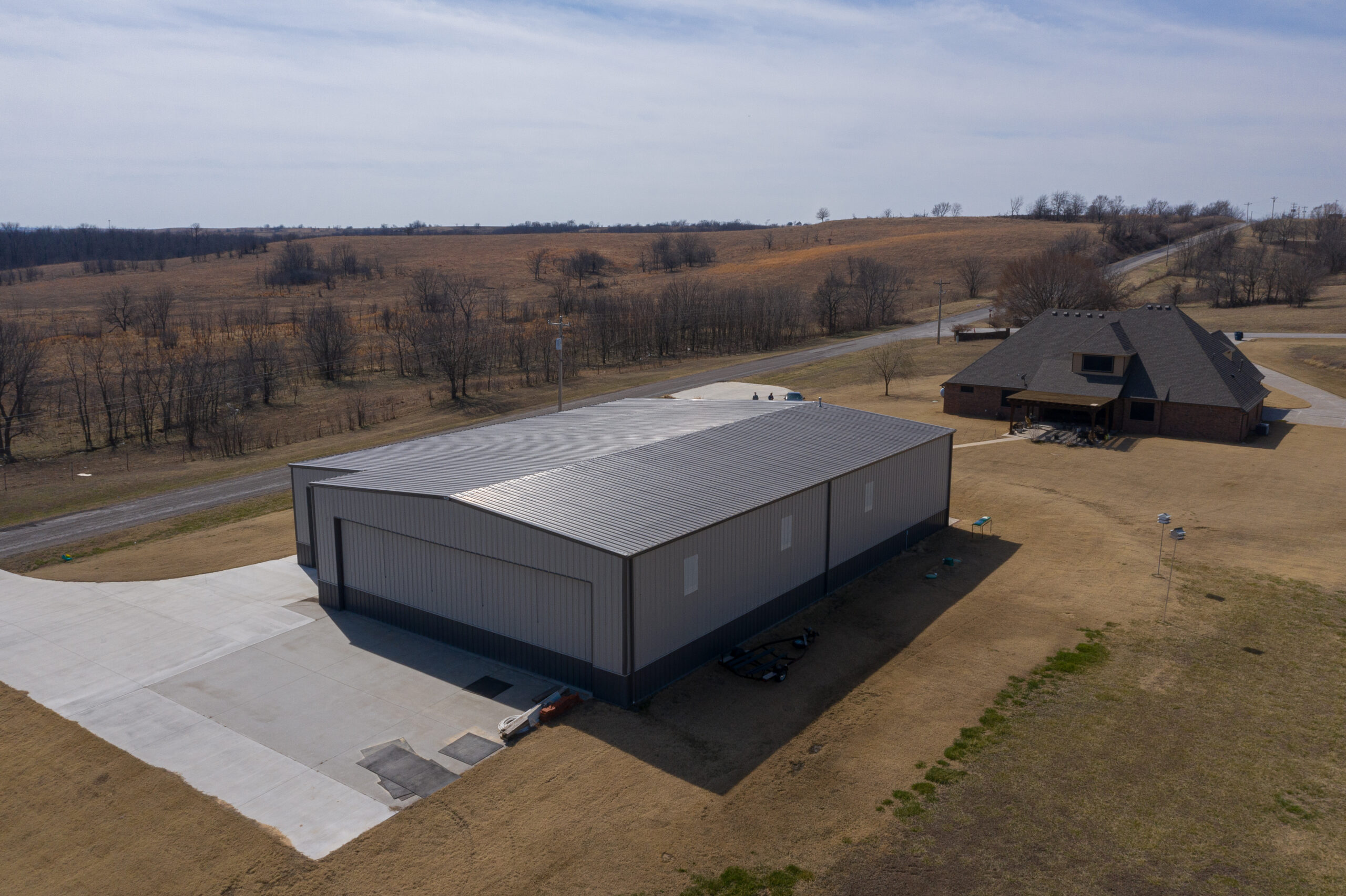 airplane hangar buildings